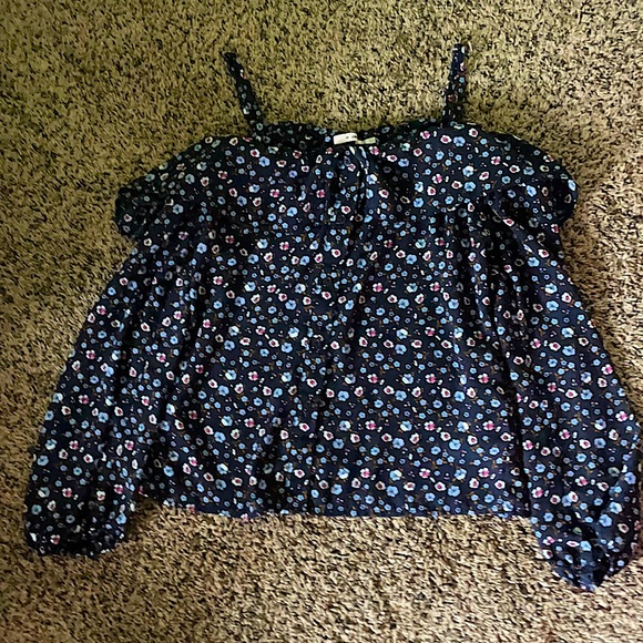 Floral Top - Picture 1 of 3